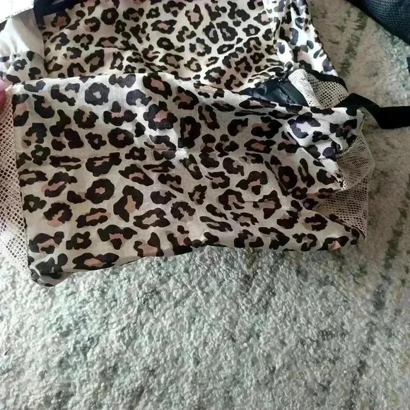 APL All-Purpose Leapord Print Packable Backpack - Picture 6 of 15